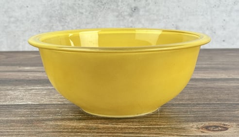 Pyrex Rainbow Yellow Mixing Bowl