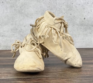 Native American Indian Pueblo Moccasins