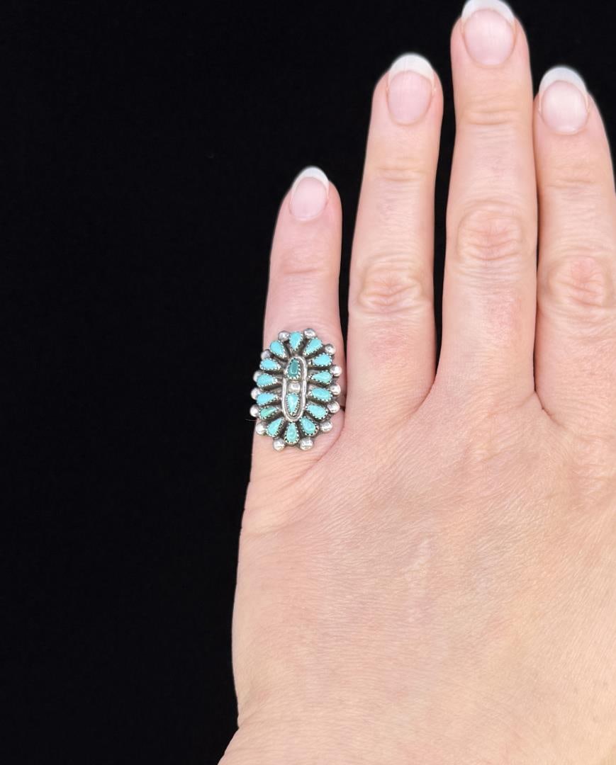 Zuni Petit Point Turquoise Sterling Ring (1 of 5)