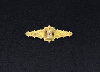 European 9ct Gold Victorian Brooch