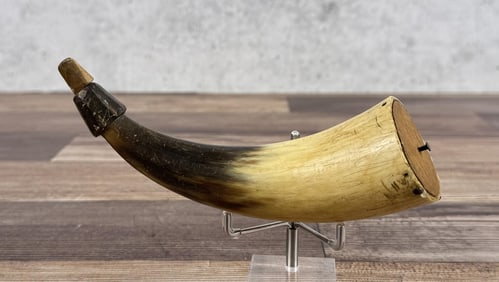 Antique Frontier Powder Horn