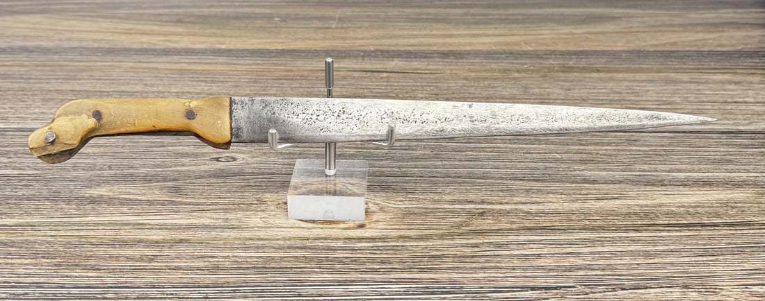 Early Spanish Colonial Mexican Horn Handled Knife: 13 7/8" long overall.