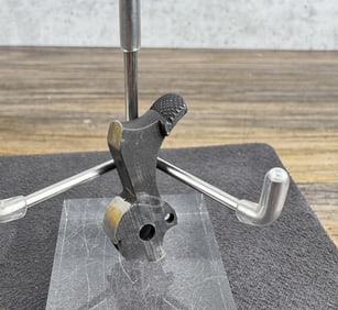 Checkered Factory 1911 Hammer