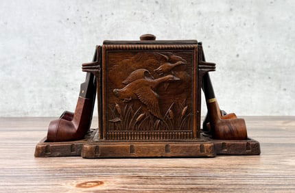 Syroco Wood Humidor Smoke Stand & Pipes