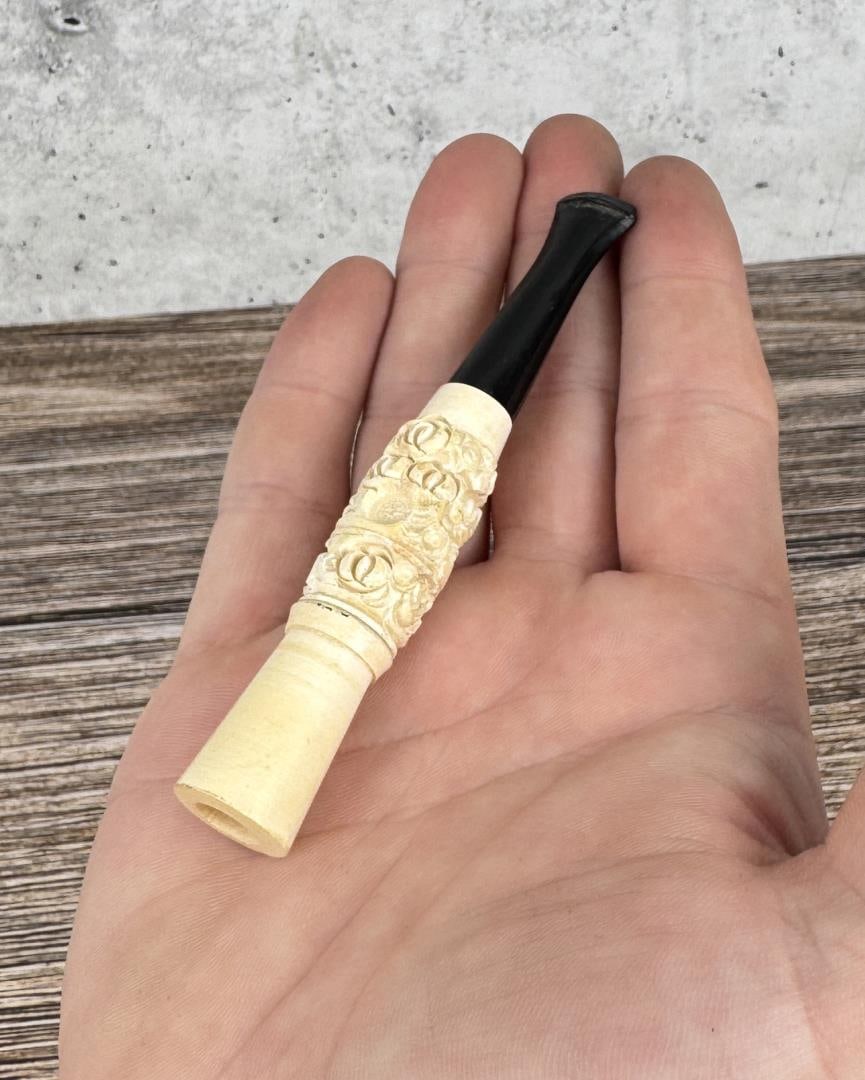 Ivory Cigarette Holder Montana Residents Only (1 of 5)