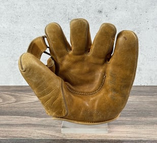 Wilson 679 US Navy Soft Ball Baseball Glove