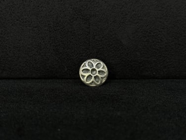 Good Art Hlywd Sterling Silver Rosette Stud