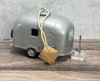 Red Carpet Studios Silver Camper Birdhouse