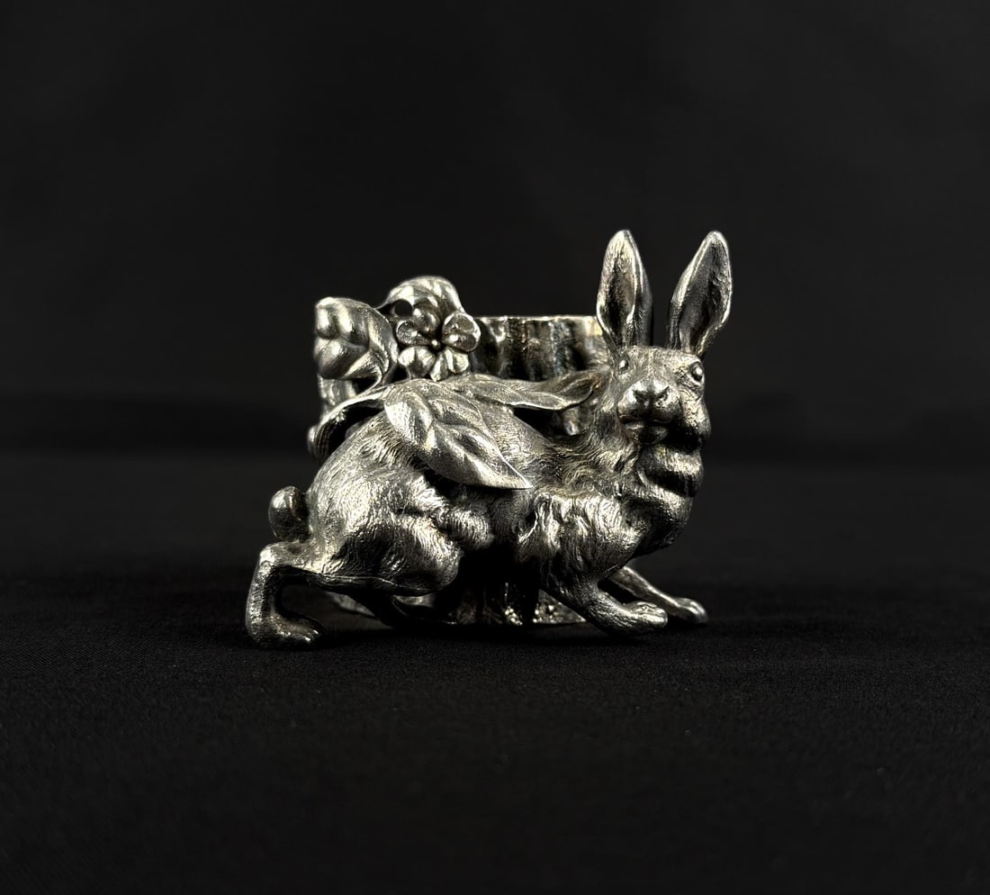 Simpson Hall Rabbit Silverplate Toothpick Holder (1 of 5)