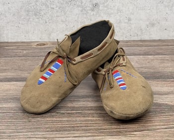 Shoshone Native American Indian Beaded Moccasins
