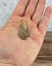 Ancient Native American Indian Arrowhead Agate
