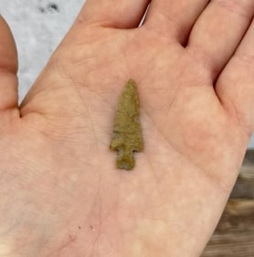 Ancient Native American Indian Arrowhead
