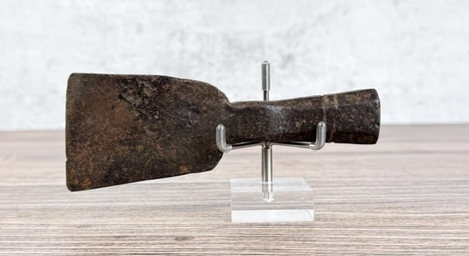 Plains Native American Indian Tomahawk Head