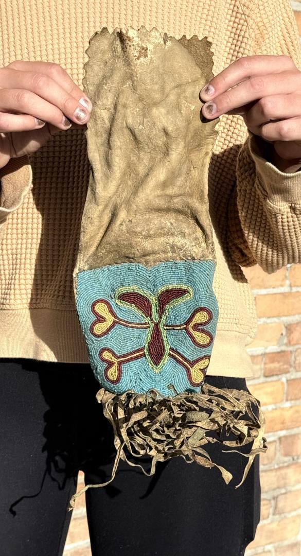 Nez Perce Native American Indian Beaded Pipe Bag (1 of 4)