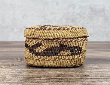 Makah Northwest Coast Native American Whale Basket