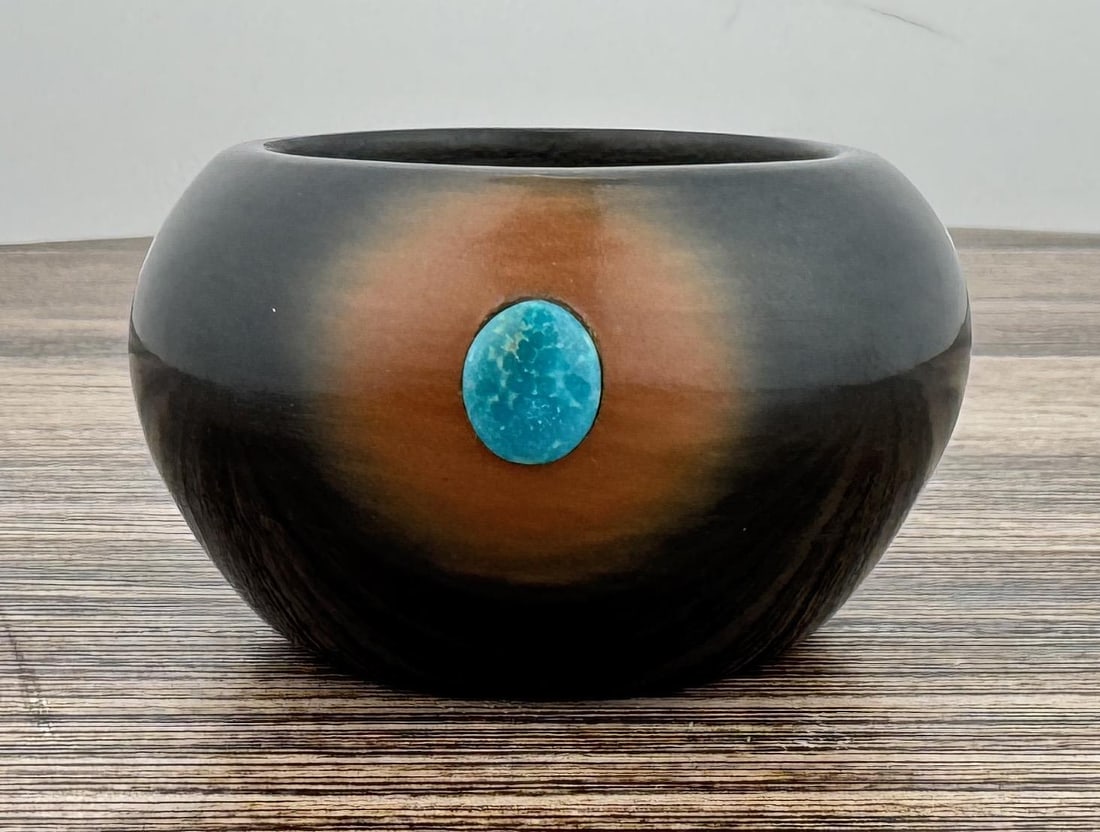 Irene Tse Pe San Ildefonso Pueblo Pot (1 of 4)