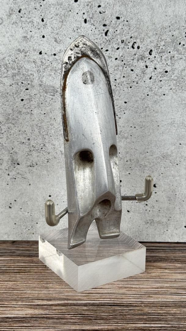 Mark Tungilik Repulse Bay Inuit Harpoon Point: 4" long. Provenance: Heard Museum, Arizona; Private Collection, New York. Mark Tungilik (1913 - 1986) was active/lived in Nunavut / Canada. Mark Tungilik is known for Inuit sculpture and marine ivory