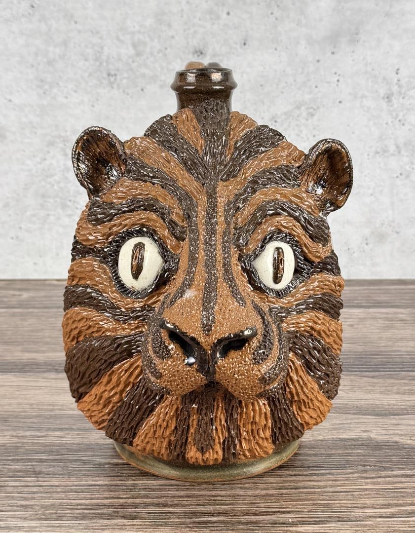 Billy Ray Hussey Folk Art Tiger Lion Face Jug (1 of 7)