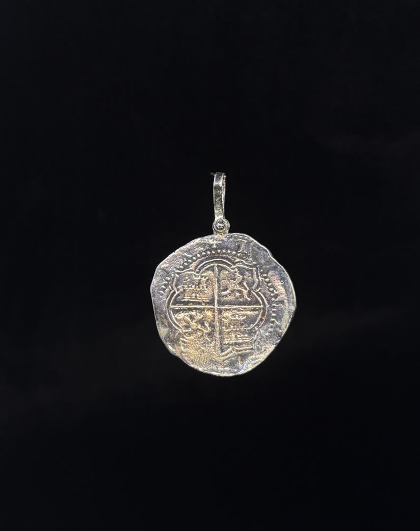 Mel Fisher Atocha Silver 8 Reales Coin Pendant (1 of 8)