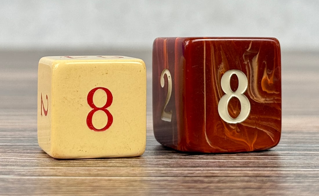 Large Bakelite Backgammon Dice (1 of 5)