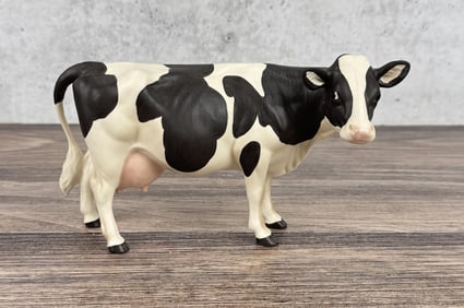 Hagen Renaker DW Holstein Cow Figurine
