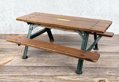 Heyer Salesman Sample Picnic Table