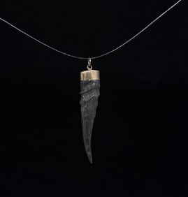 Victorian 9ct Gold Dik Dik Antler Pendant