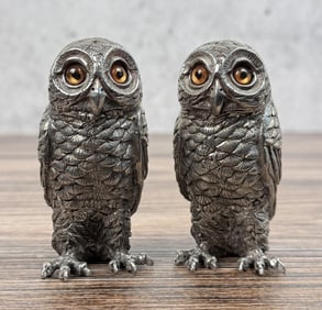Vagabond House Pewter Owl Salt & Pepper Shakers