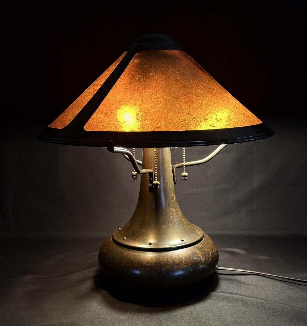 Mica Lamp Co Arts & Crafts Copper Lamp (1 of 11)