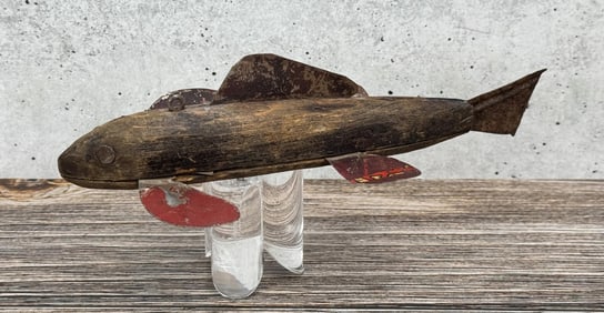 Folk Art Wood Fish Spearing Decoy