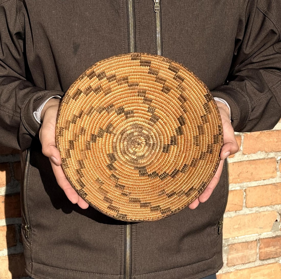 Pima Native American Indian Basket (1 of 5)