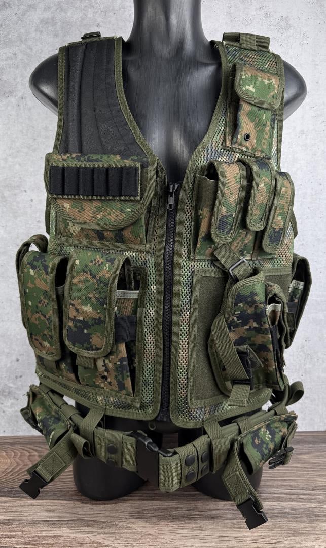 UTG Special Forces Cross Draw Tactical Vest: 22" pit to pit by 21" long in the back