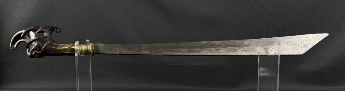 Balato Nias Headhunter Sword: 28 3/4" long.