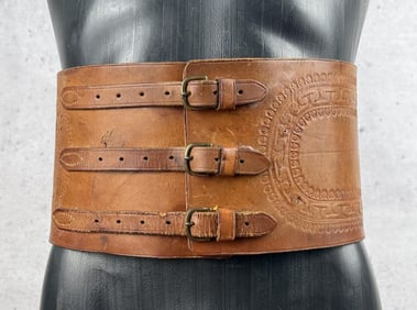 Tooled Leather Rodeo Bronc Rider Kidney Belt