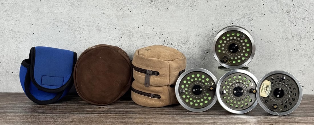 Scientific Anglers System One 789 Fly Fishing Reel: Includes three extra spools and four reel covers.