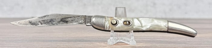 Hammer Switchblade Pocket Knife MT Residents Only