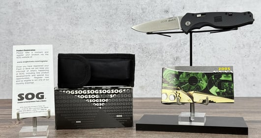 Sog Flash II Pocket Knife