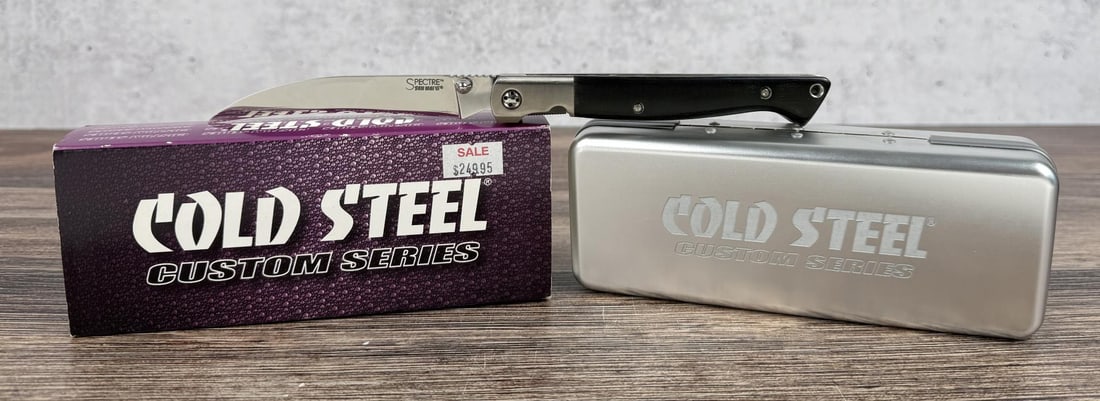 Cold Steel Custom Series Spectre Pocket Knife: New in box.