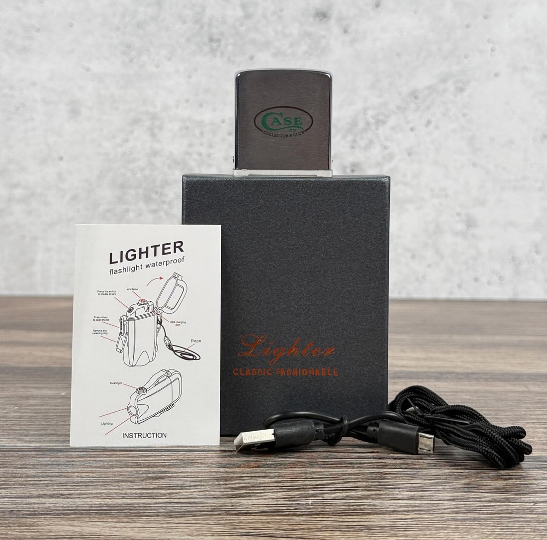 Case XX Knife Collectors Club Zippo Magnifier: Never used. No lighter.