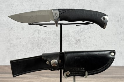 Gerber Gator Premium Fixed Blade Knife 30-001085N