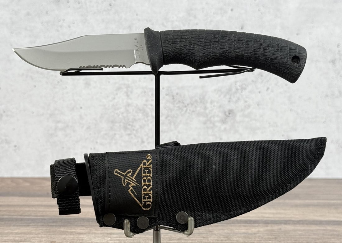Gerber Gator Hunting Knife: Never used or carried.