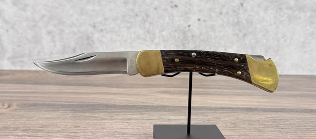 Buck 110 Folding Pocket Knife