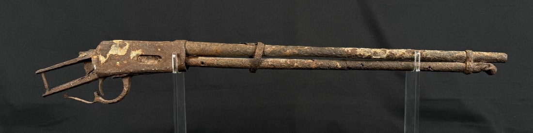 Montana Dug Winchester Model 92 1892 Rifle: Dug condition. Barrel is 20" Long. Antique, does not require FFL transfer. No international sales.