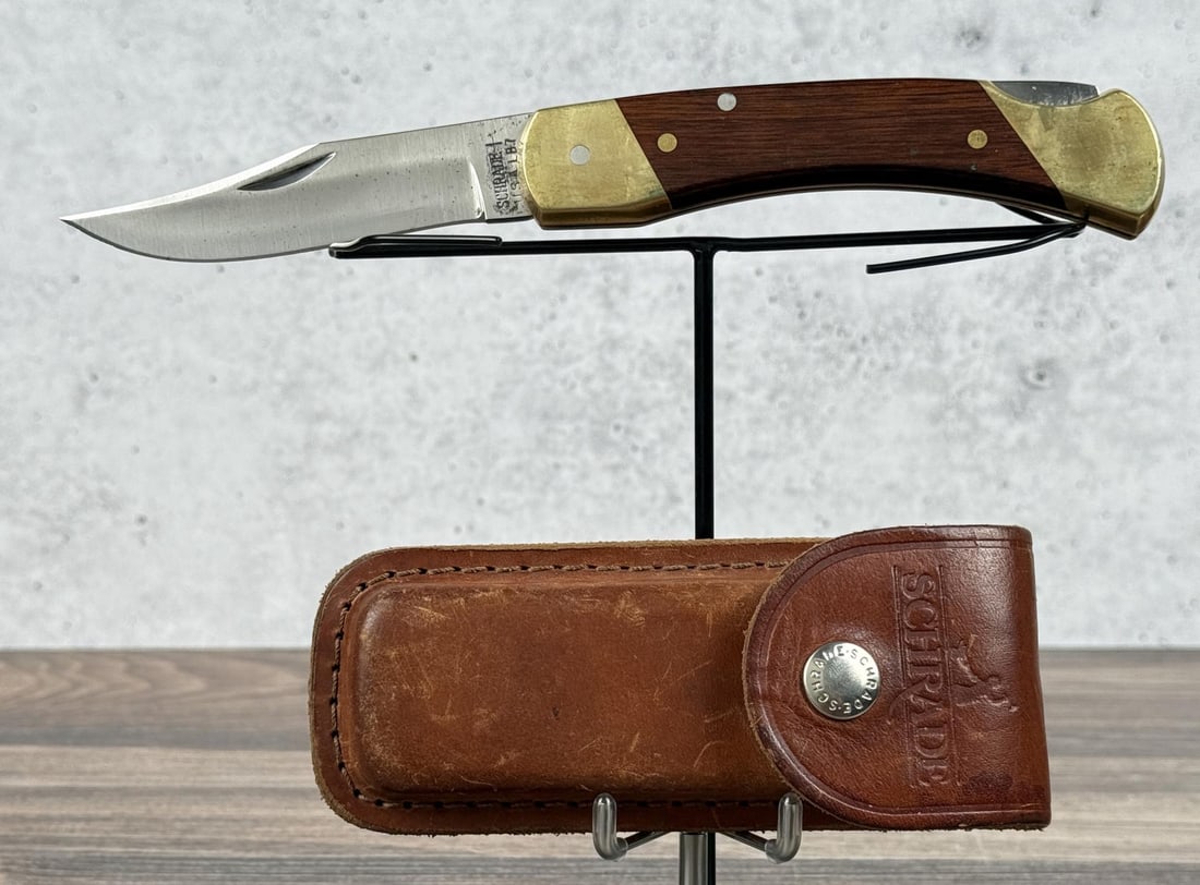 Schrade LB7 Folding Blade Lock Back Knife USA: Measures 5" long closed. USA made.