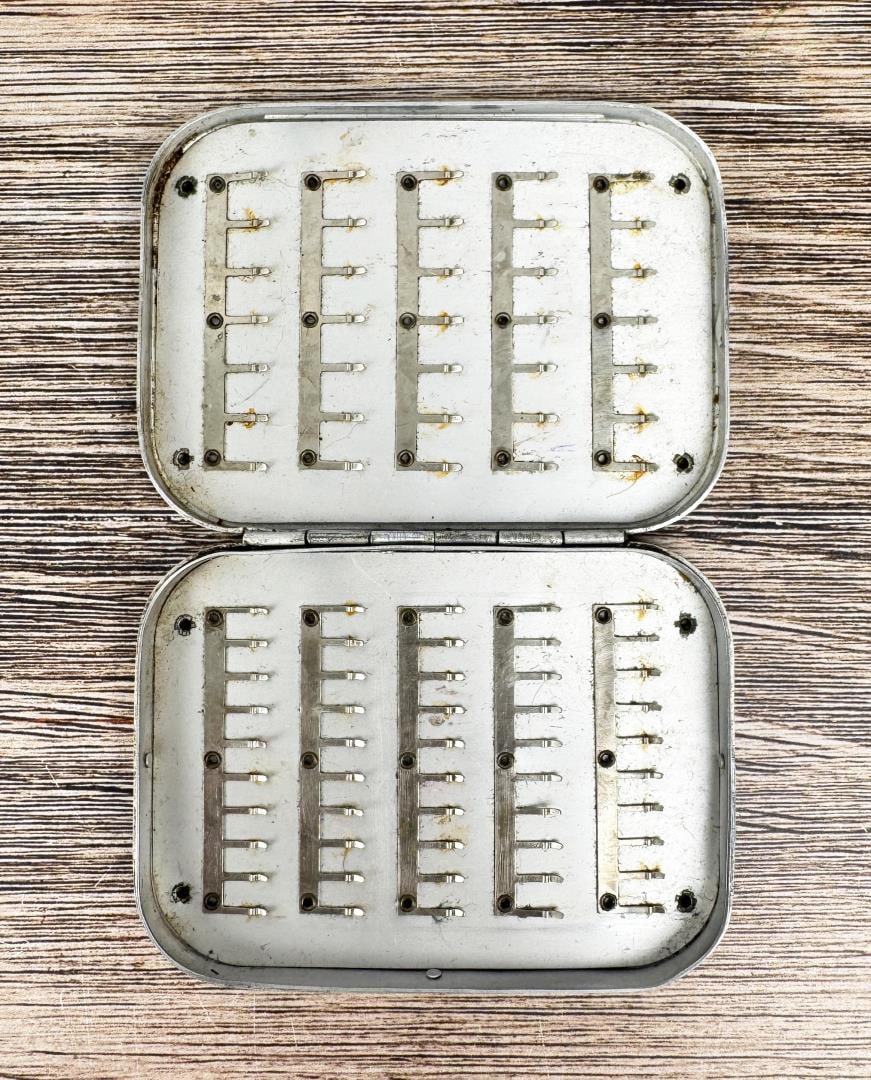 Richard Wheatley Silmalloy Metal Fly Fishing Box: 4 7/8" by 3 5/8".