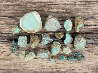 2300 Carats of Jewelry Grade Turquoise Rough