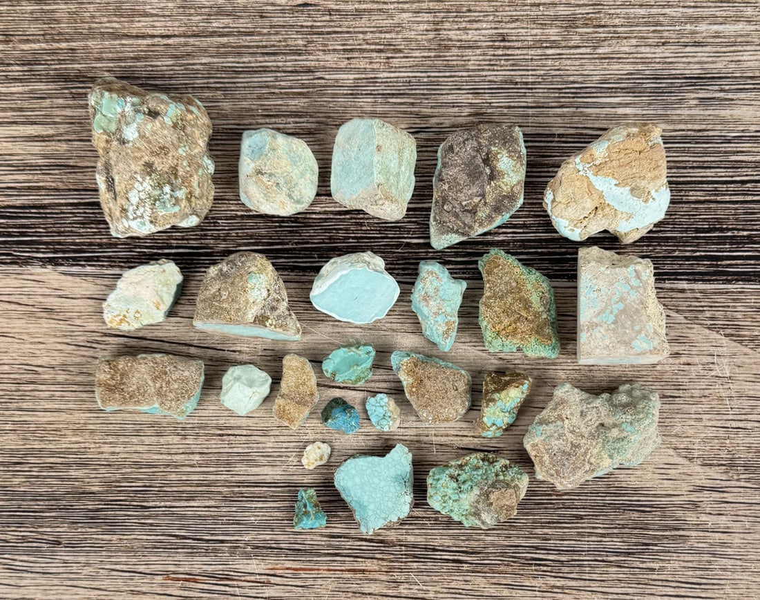 2350 Carats of Jewelry Grade Turquoise Rough: 470 grams or 2350 carats.
