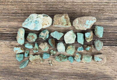 2325 Carats of Jewelry Grade Turquoise Rough