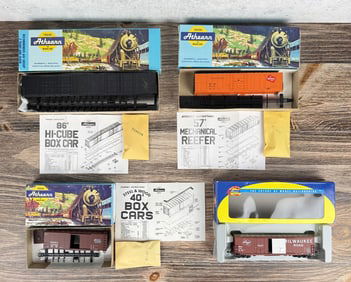 Athearn HO Scale Model Train Cars