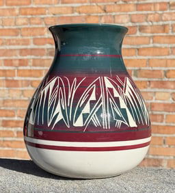 A Jones Navajo Mesa Verde Pottery Vase